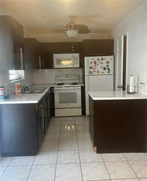 Tiny photo for 2230 Jackson St #1W, Hollywood, FL 33020 (MLS # A12042172)