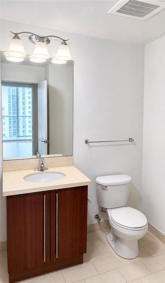 THE AXIS ON BRICKELL II C - Residential