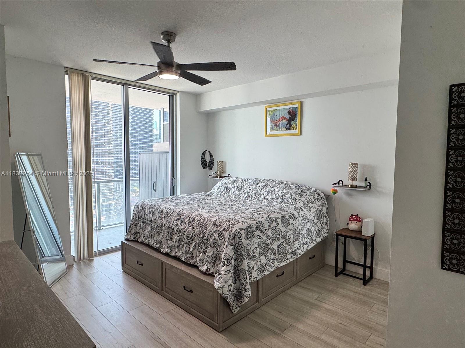 THE AXIS ON BRICKELL II C - Residential