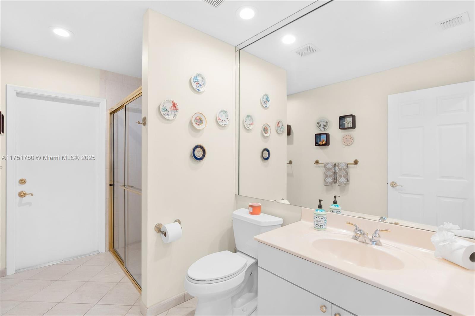 KENSINGTON - Residential