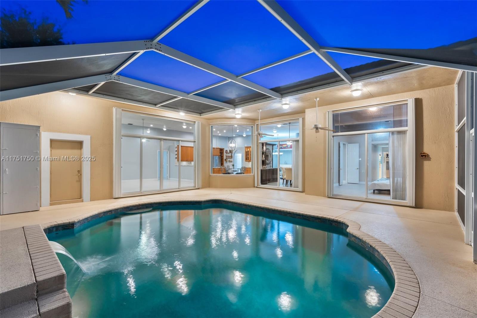 KENSINGTON - Residential