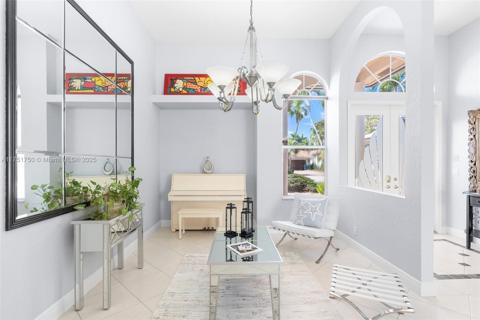 KENSINGTON - Residential