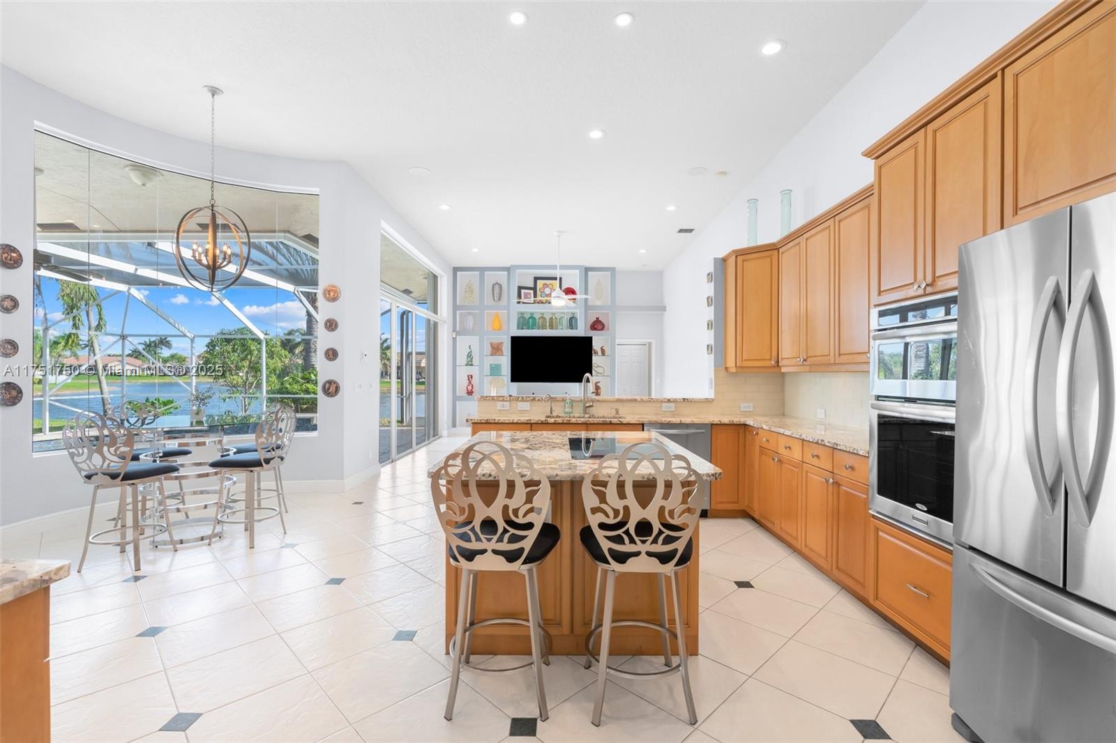 KENSINGTON - Residential