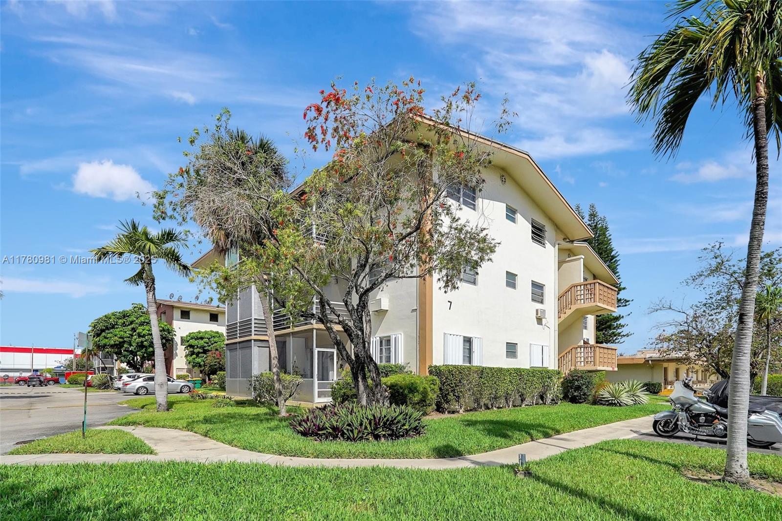 MAR-LEN GARDENS NO 7 CORP - Residential