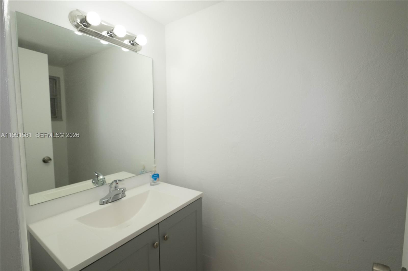 THE ATRIUM CONDO - Residential