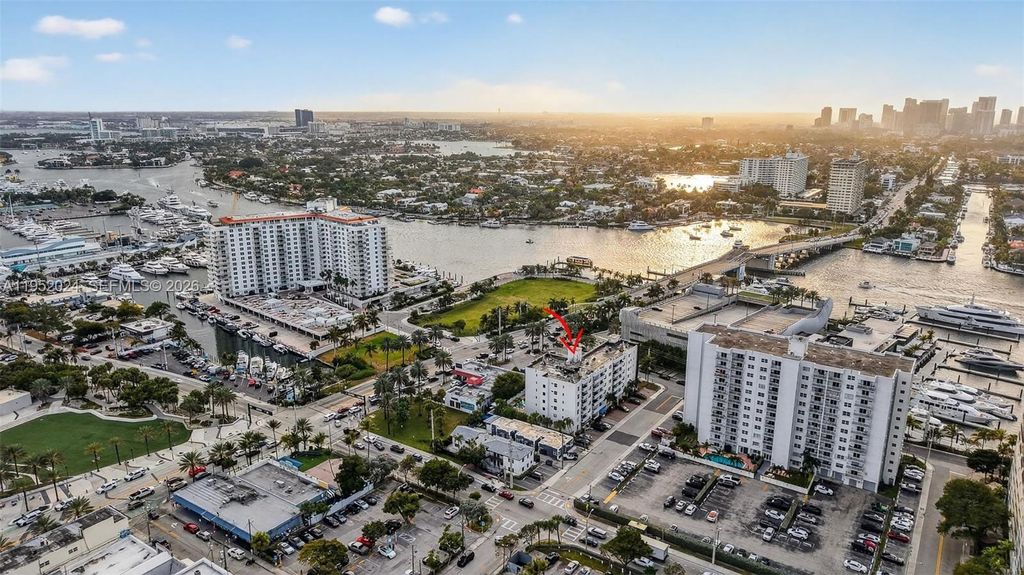 Photo of 2900 Banyan St #207, Fort Lauderdale, FL 33316 (MLS # A11952024)