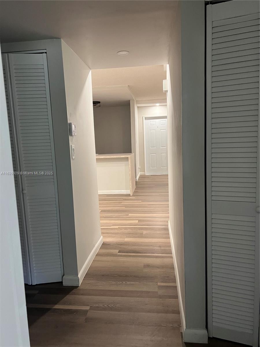 OAKLAND FOREST CLUB CONDO - Residential