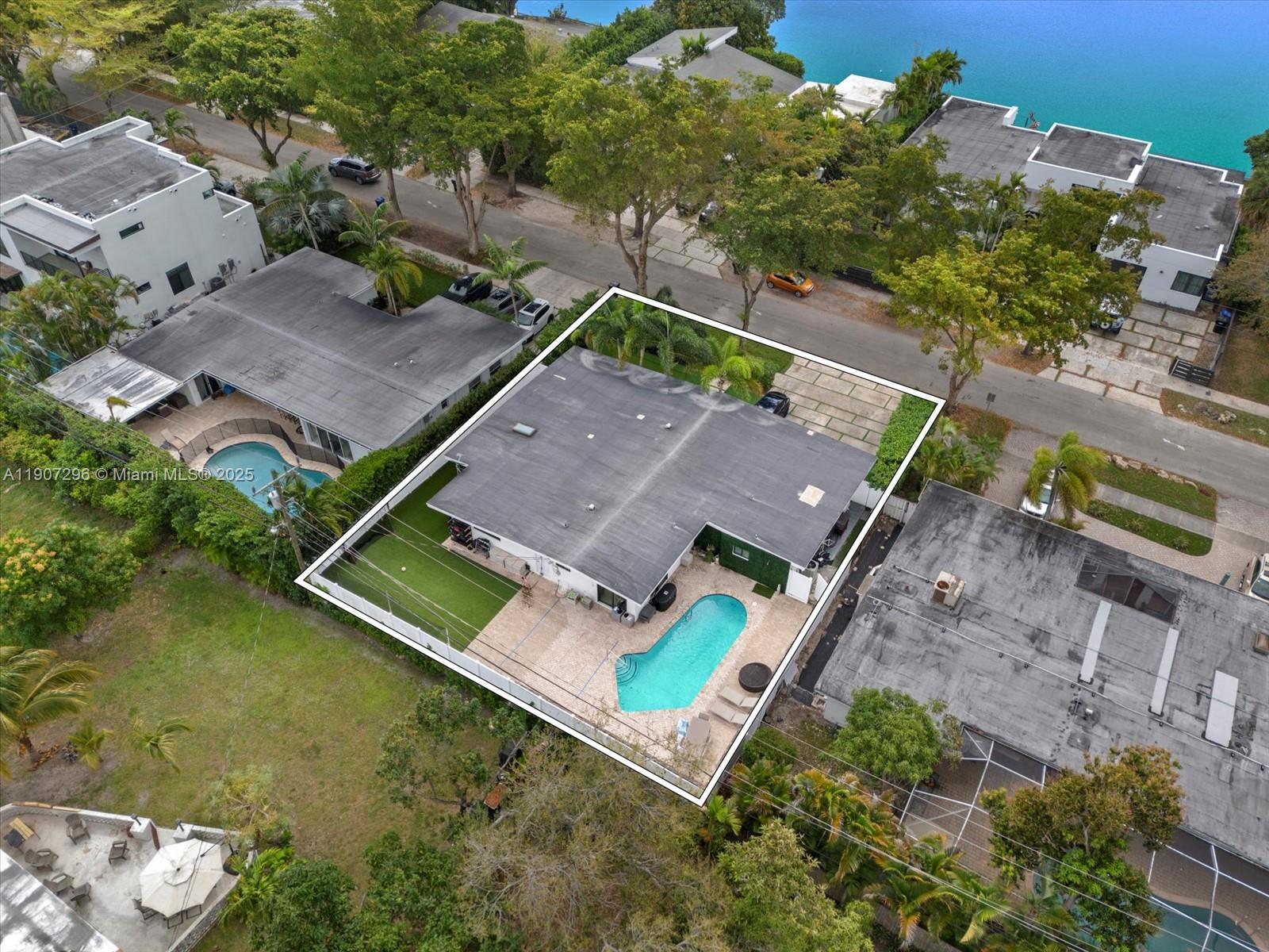 SKY LAKE - Residential