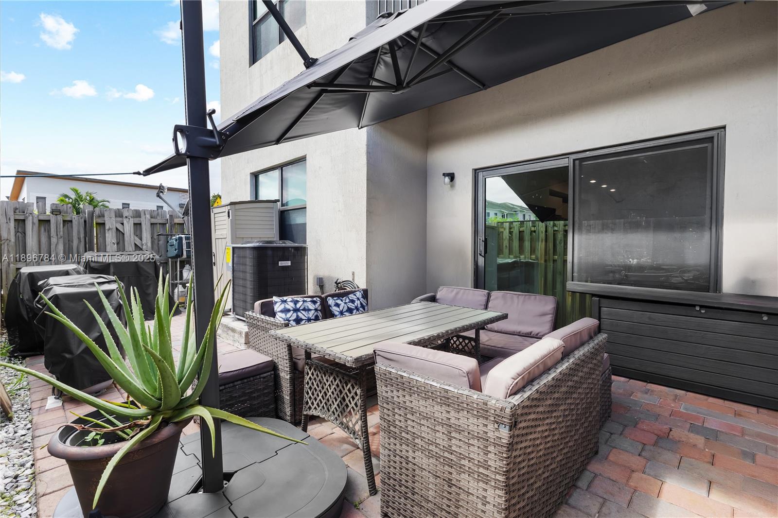 APEX AT PARK CENTRAL COND - Residential