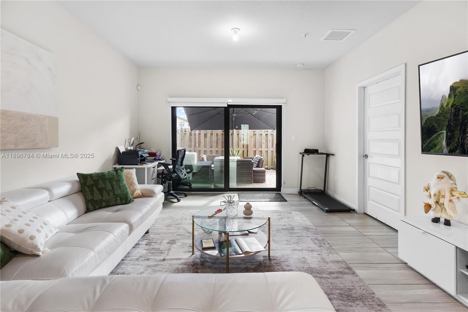 APEX AT PARK CENTRAL COND - Residential