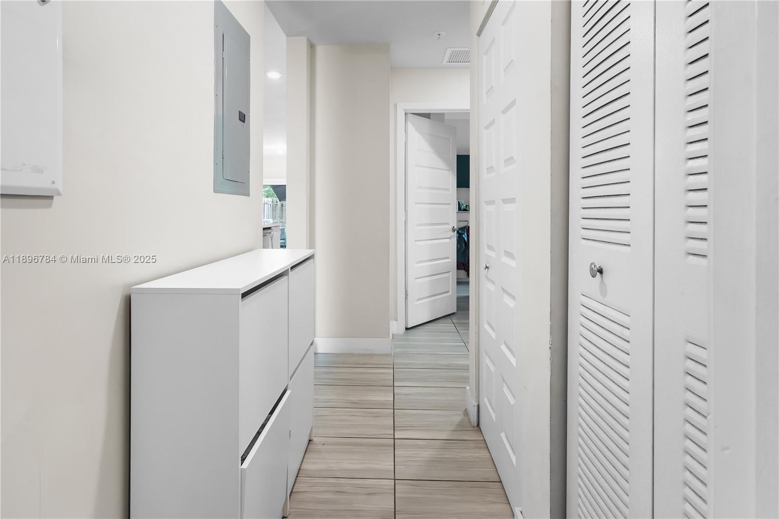 APEX AT PARK CENTRAL COND - Residential