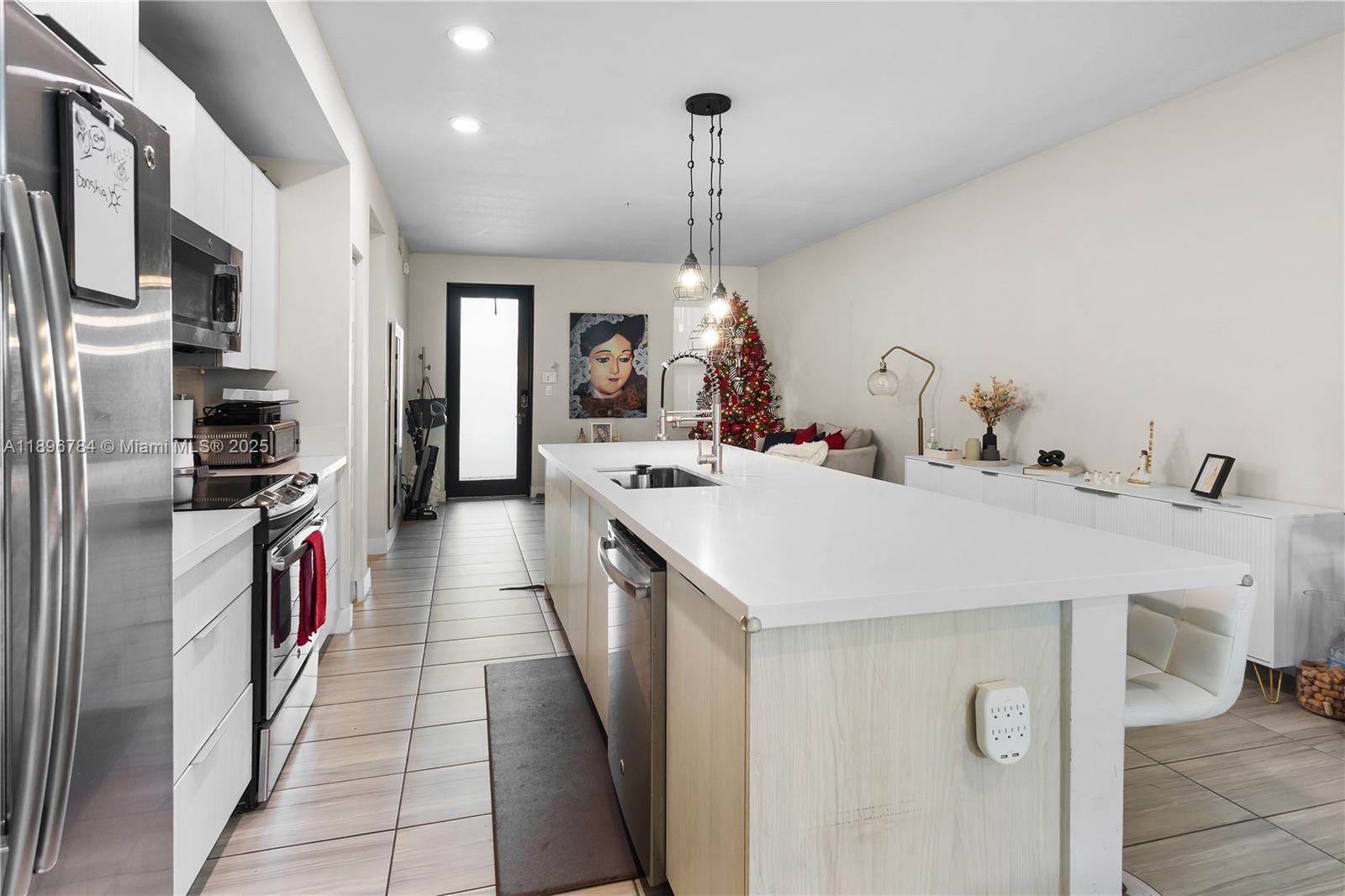 APEX AT PARK CENTRAL COND - Residential