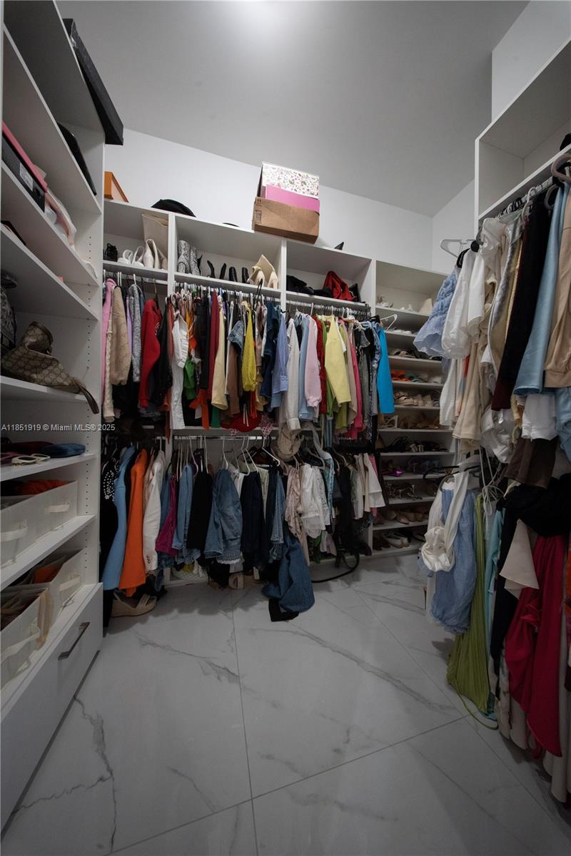 South Kendall Estates - Residential