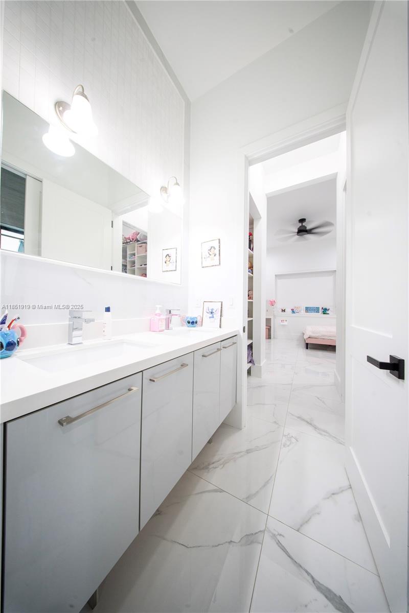 South Kendall Estates - Residential