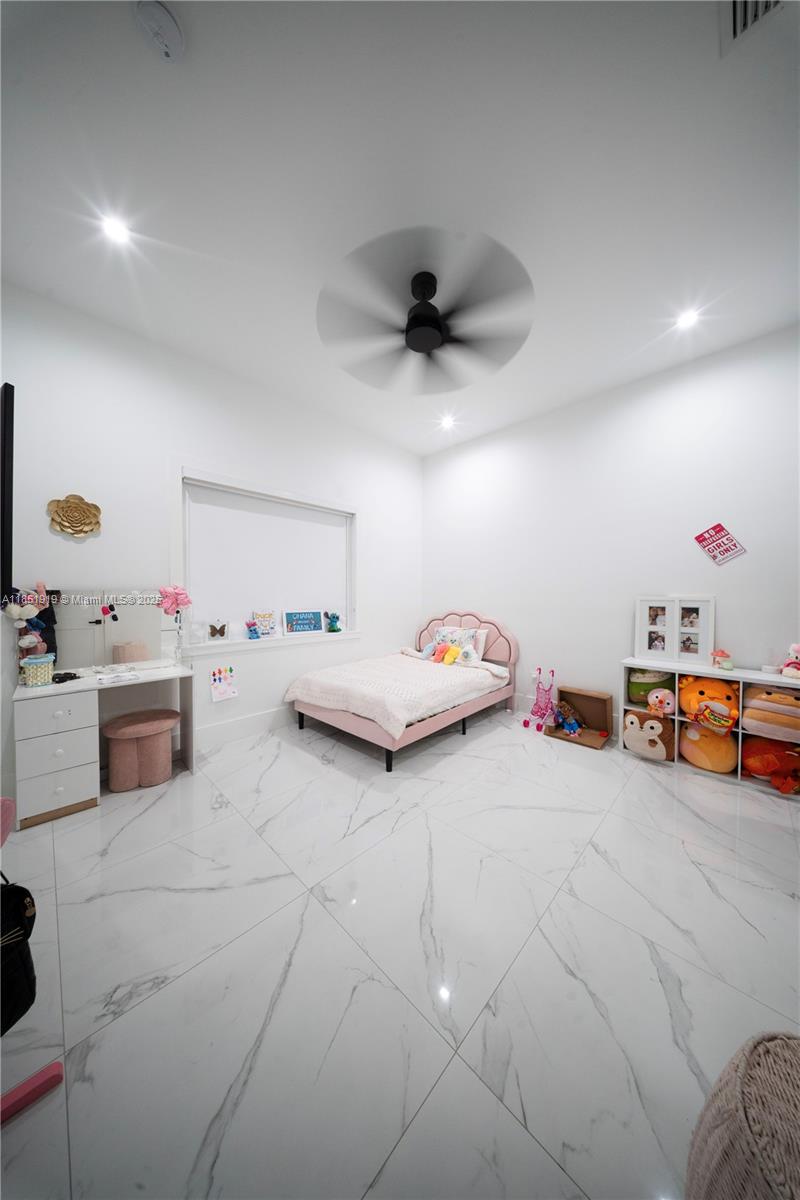 South Kendall Estates - Residential