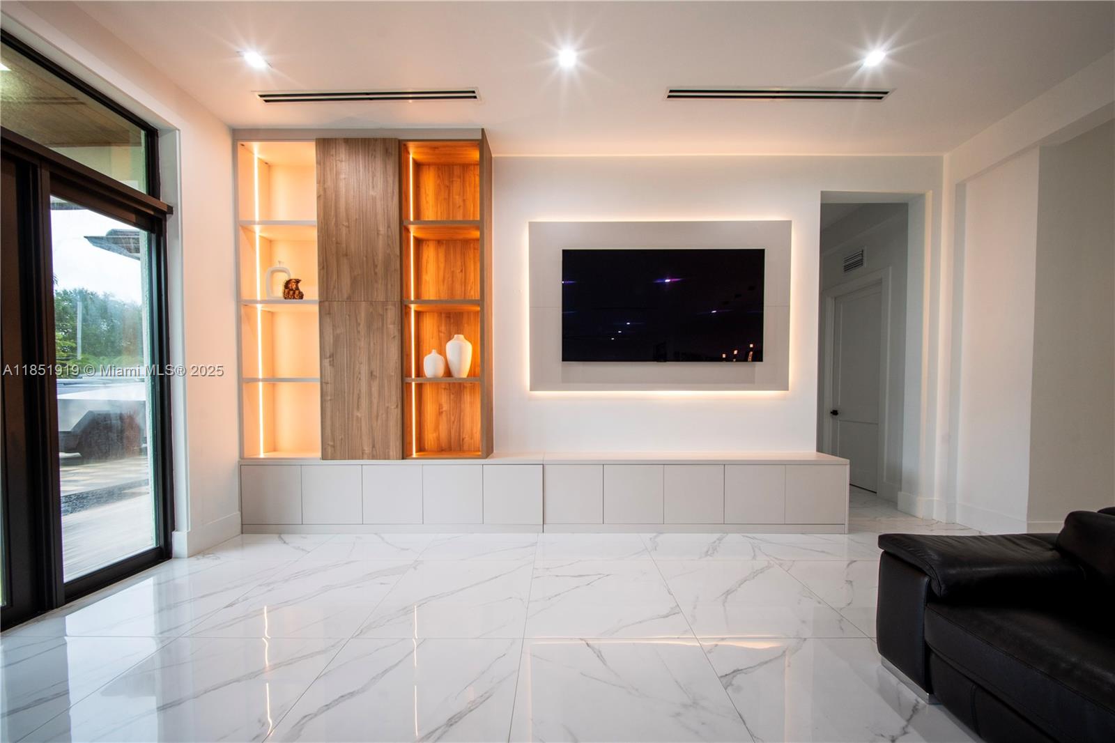 South Kendall Estates - Residential