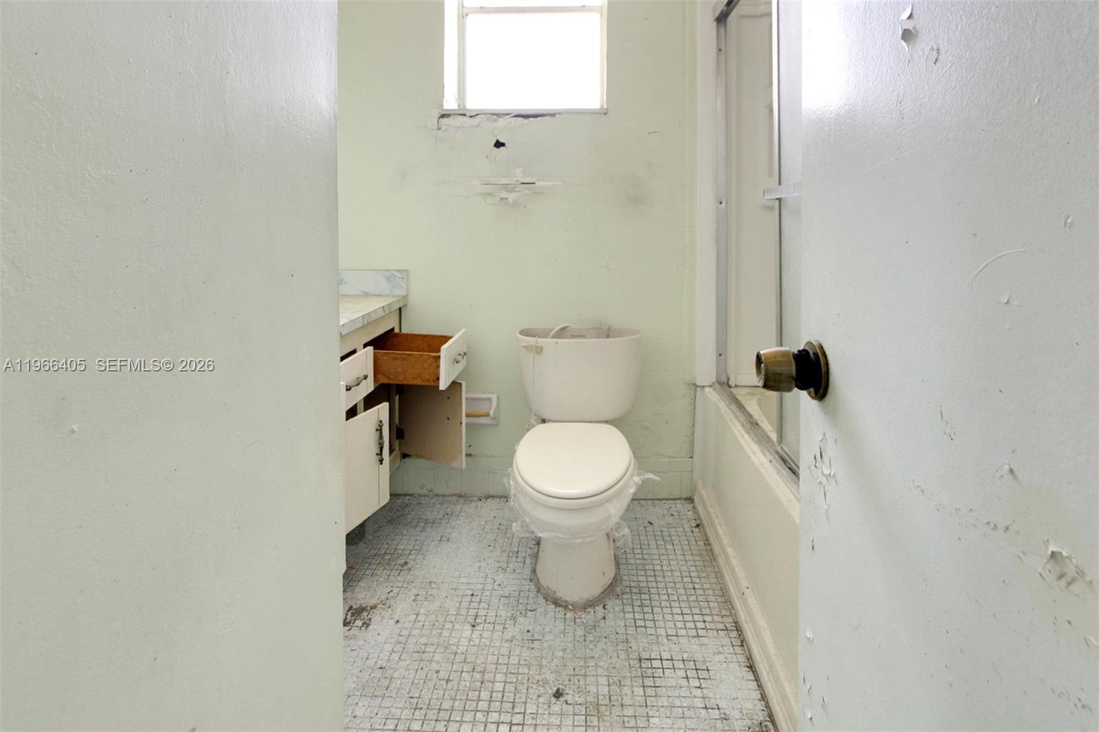 MANGO HILL CONDO #7 - Residential