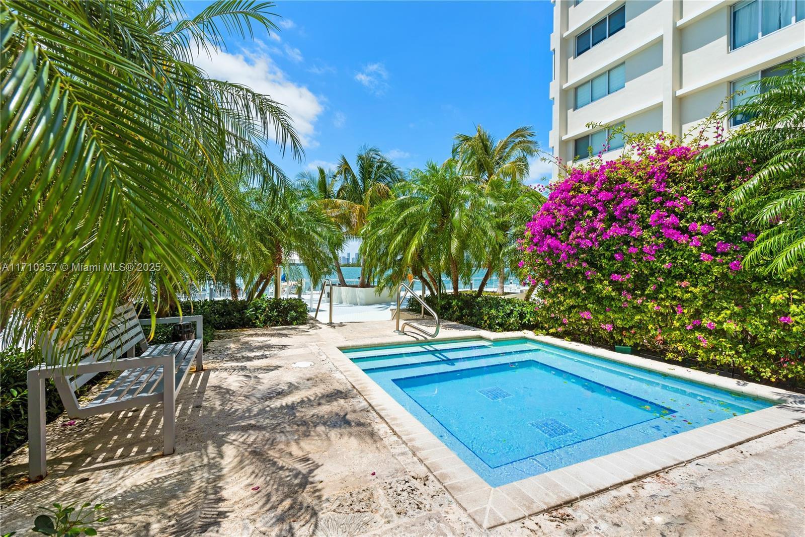 MIRADOR 1200 CONDO - Residential