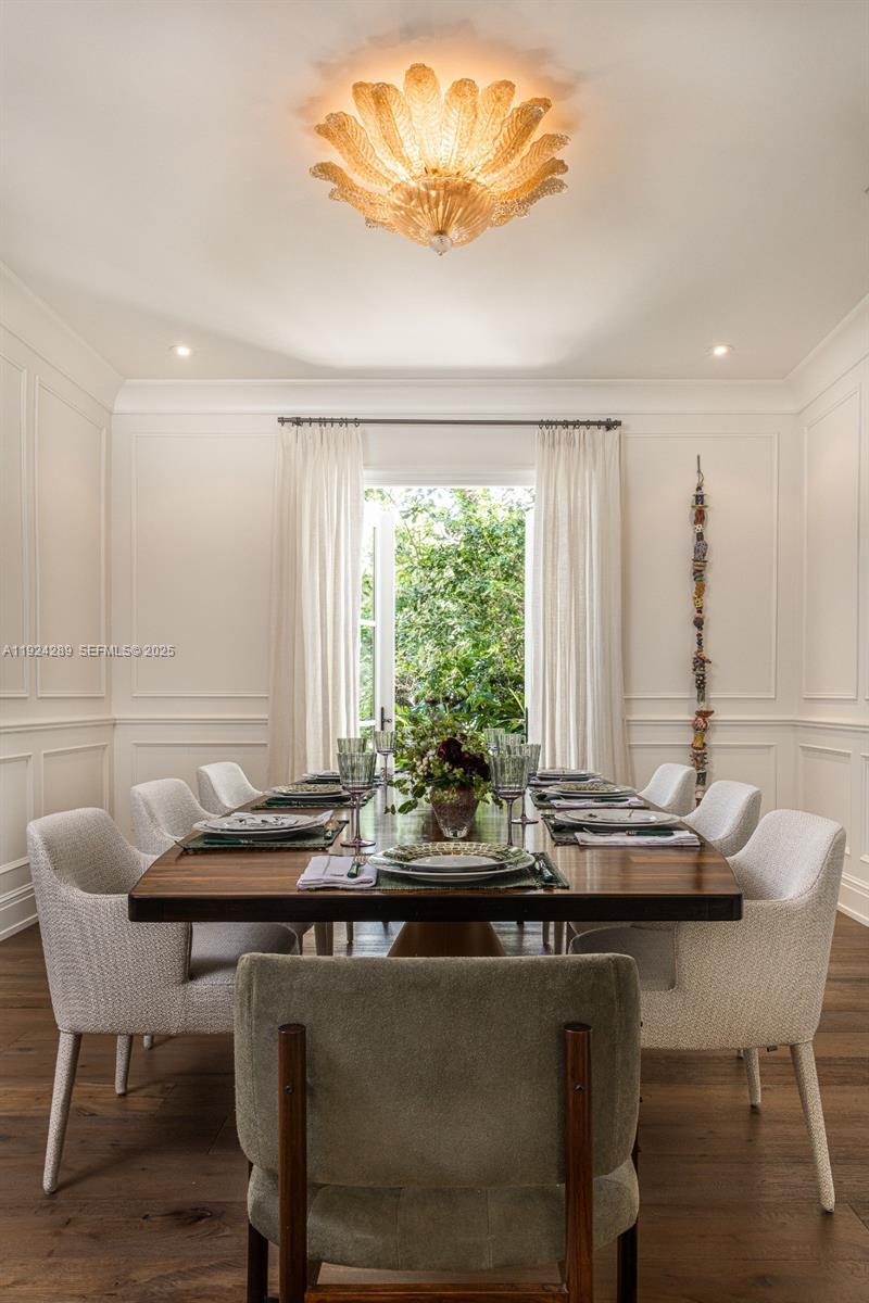 SANS SOUCI CORR PL OF 2ND - Residential