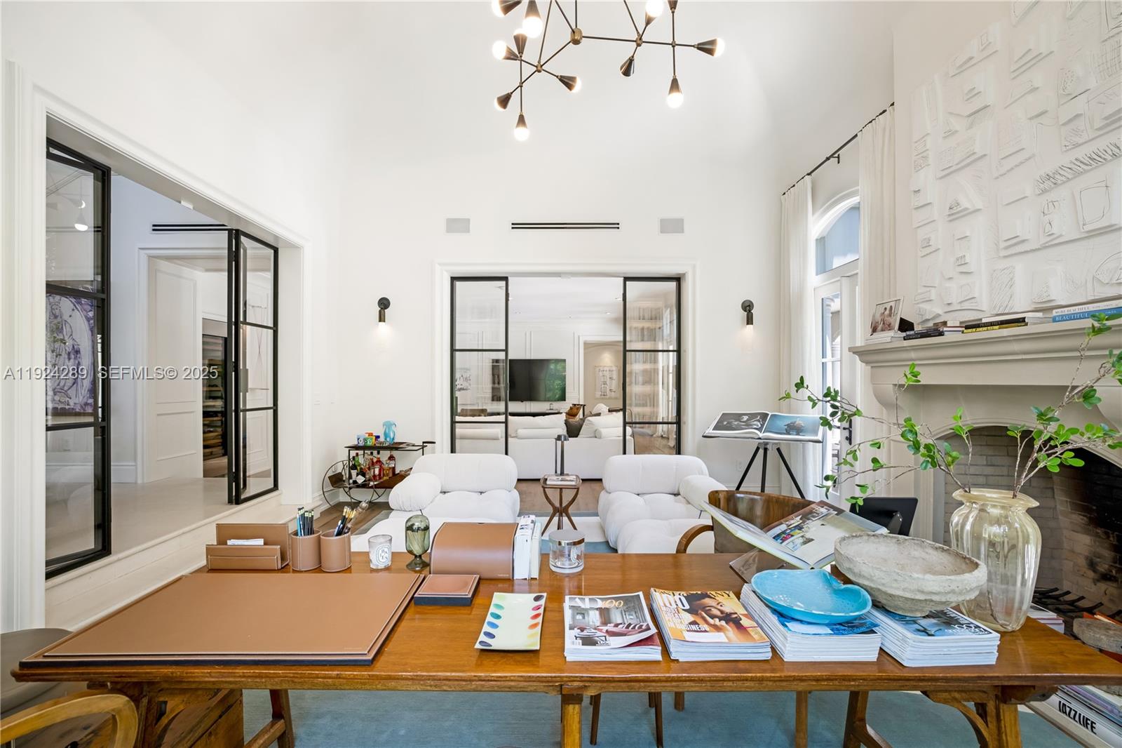 SANS SOUCI CORR PL OF 2ND - Residential