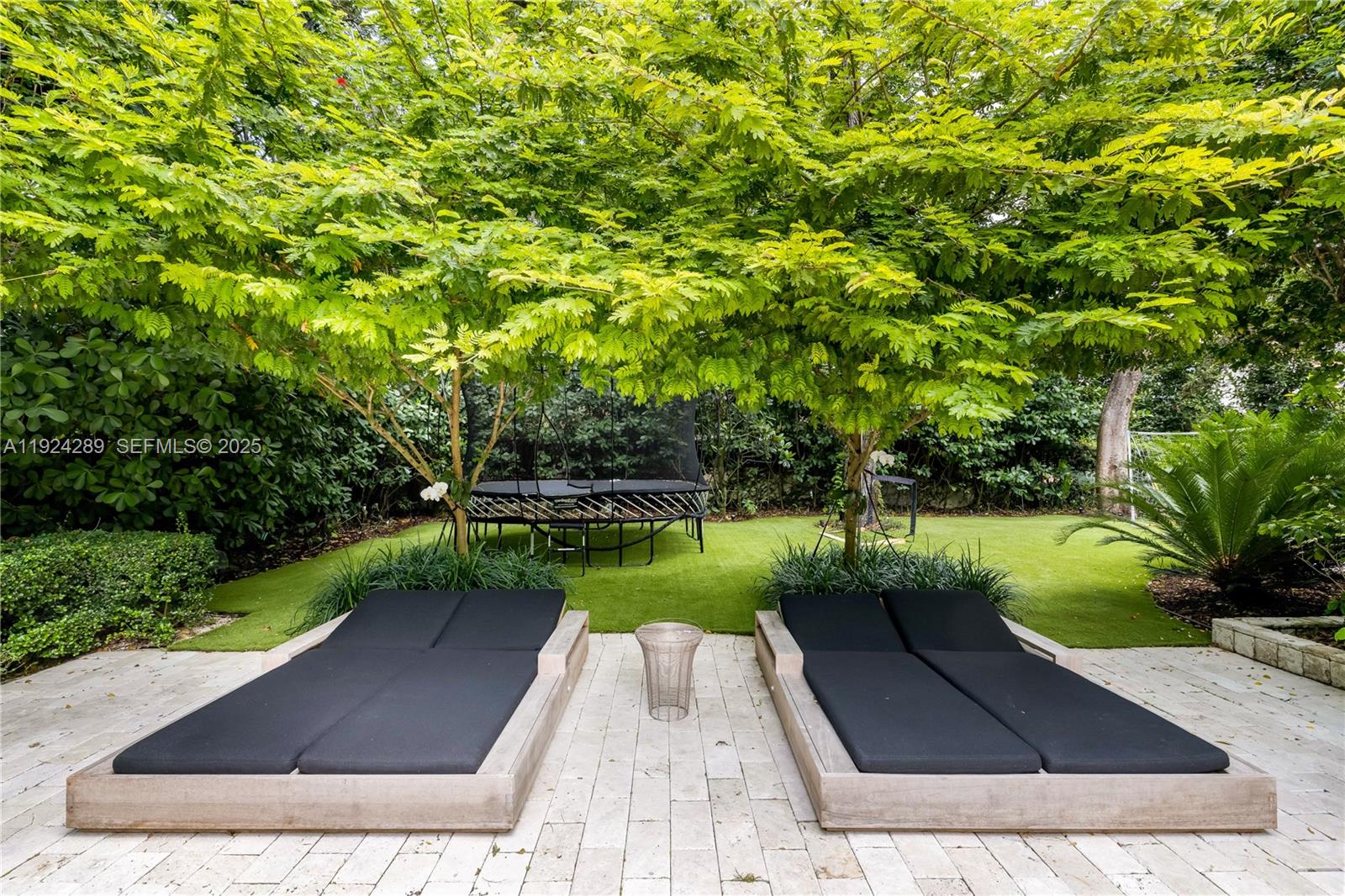 SANS SOUCI CORR PL OF 2ND - Residential