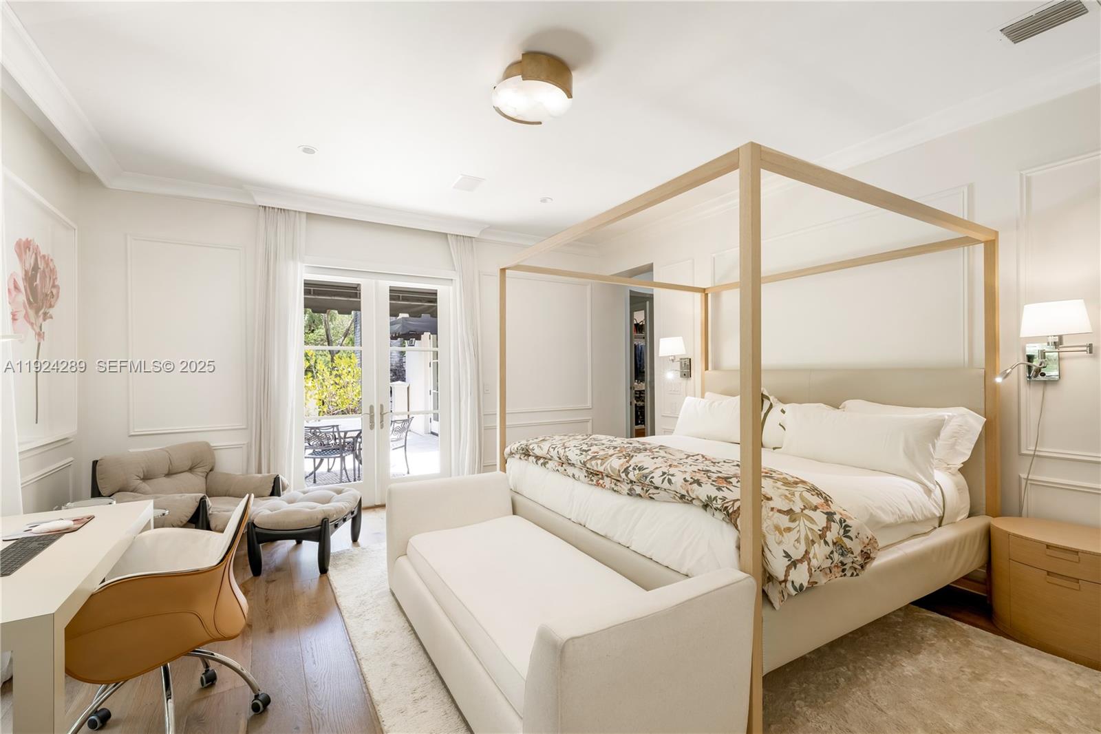 SANS SOUCI CORR PL OF 2ND - Residential