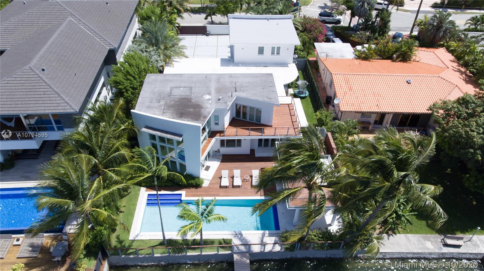 BISCAYNE POINT - Residential