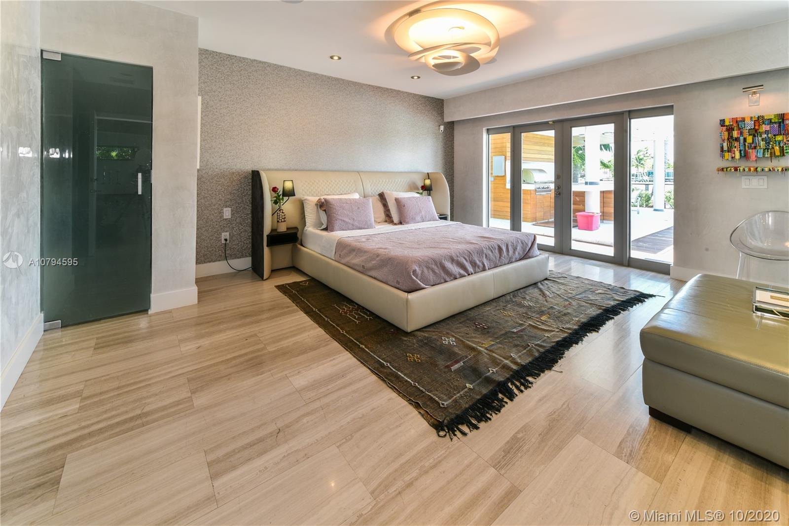 BISCAYNE POINT - Residential