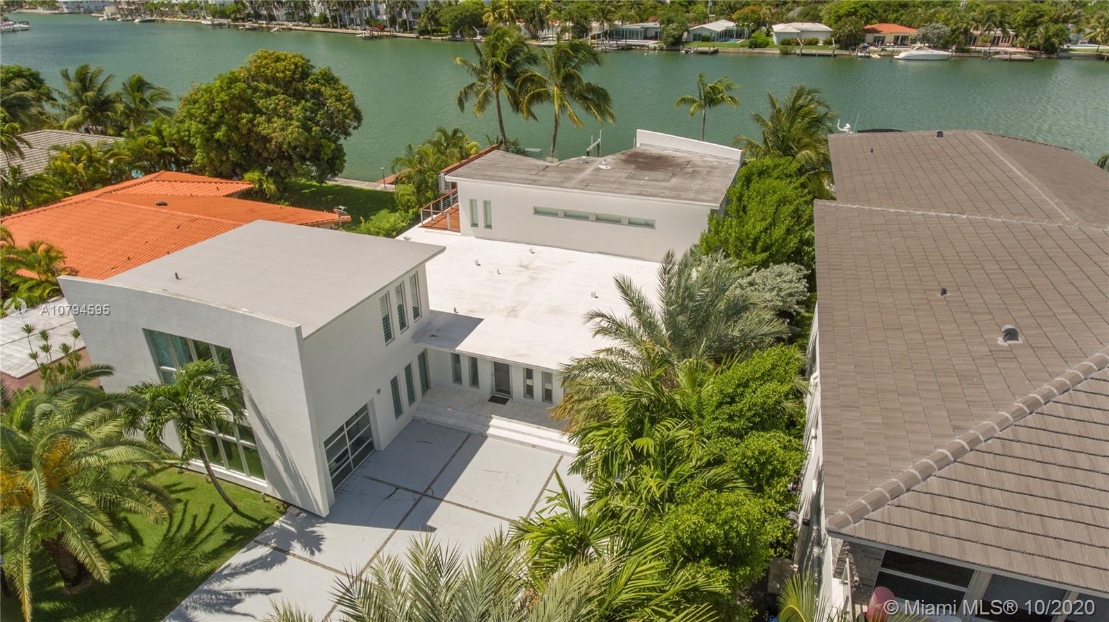 BISCAYNE POINT - Residential