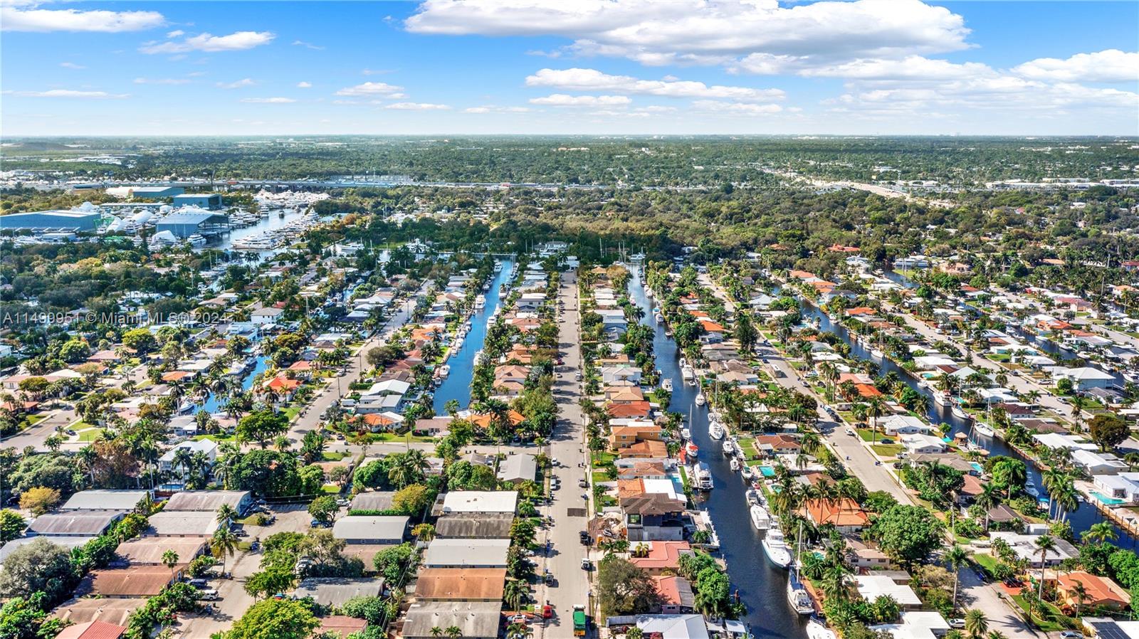 SOUTH NEW RIVER ISLES SEC - Residential