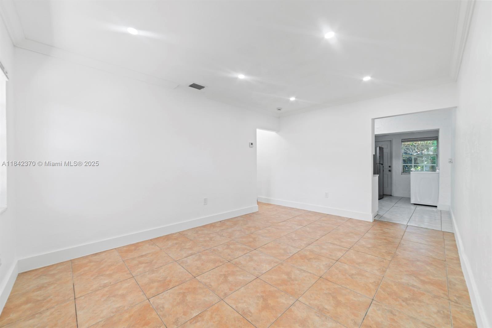 17380 NE 4th Pl 17382