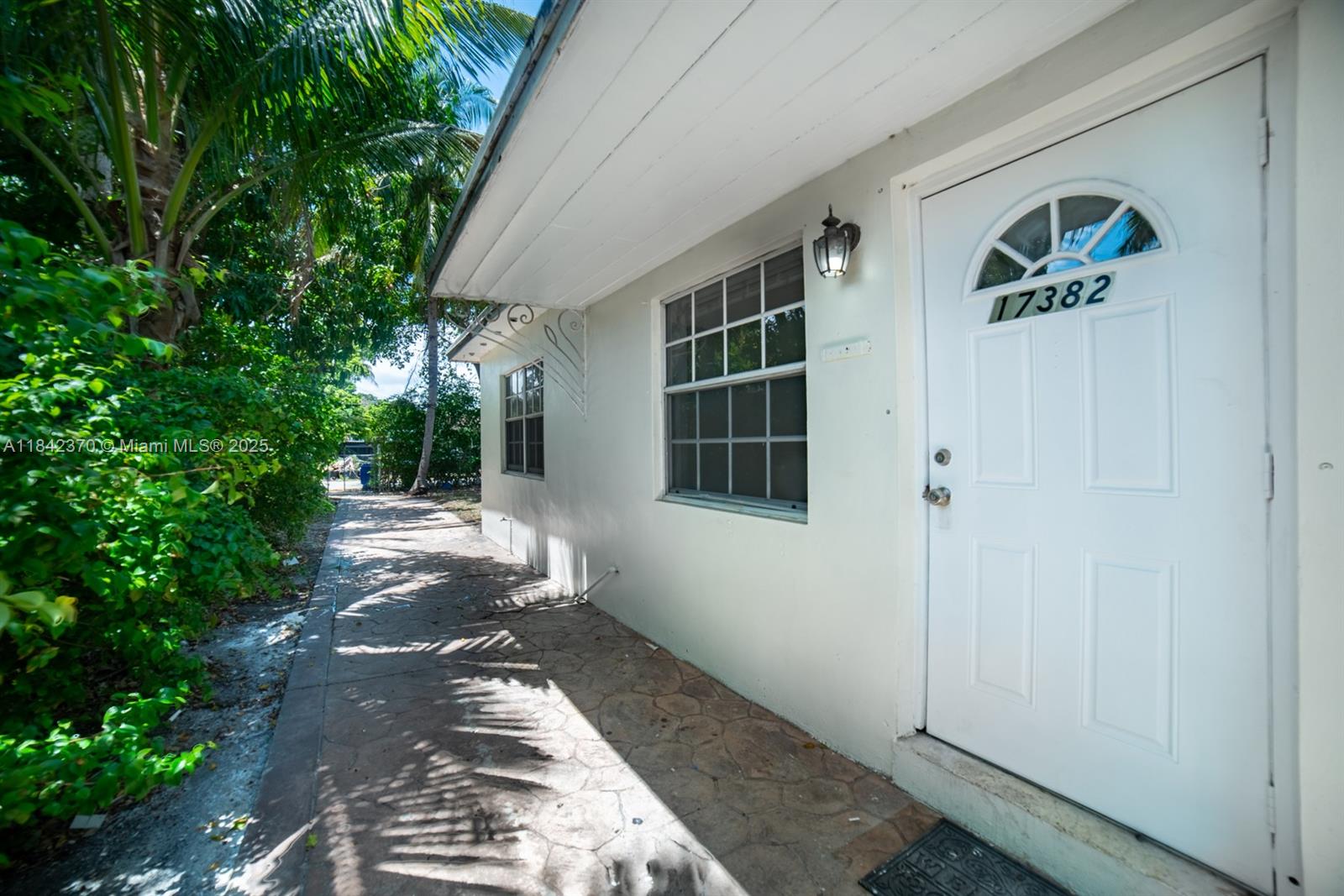17380 NE 4th Pl 17382