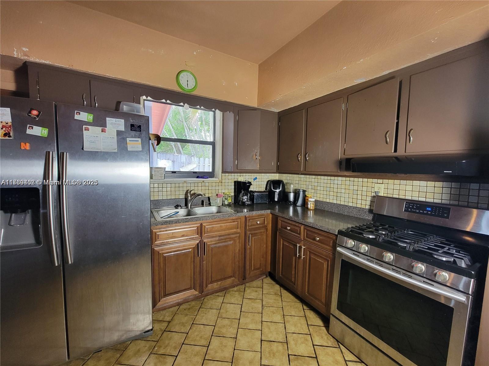 Property for Sale at 3241 Sw 20th Ct, Fort Lauderdale, Broward County, Florida - Bedrooms: 4 
Bathrooms: 2  - $499,000