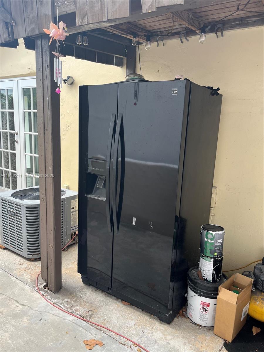 COQUI SUB - Residential Lease