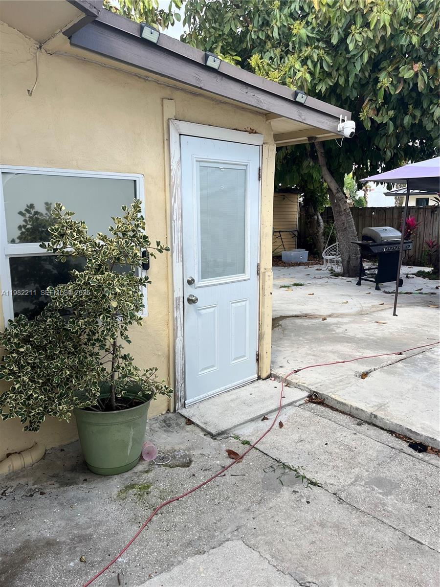 COQUI SUB - Residential Lease