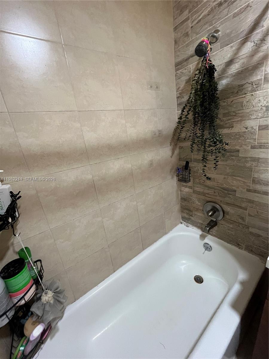 COQUI SUB - Residential Lease