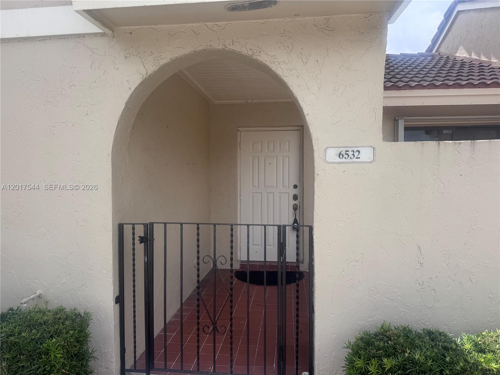 6532 NW 170th Ter