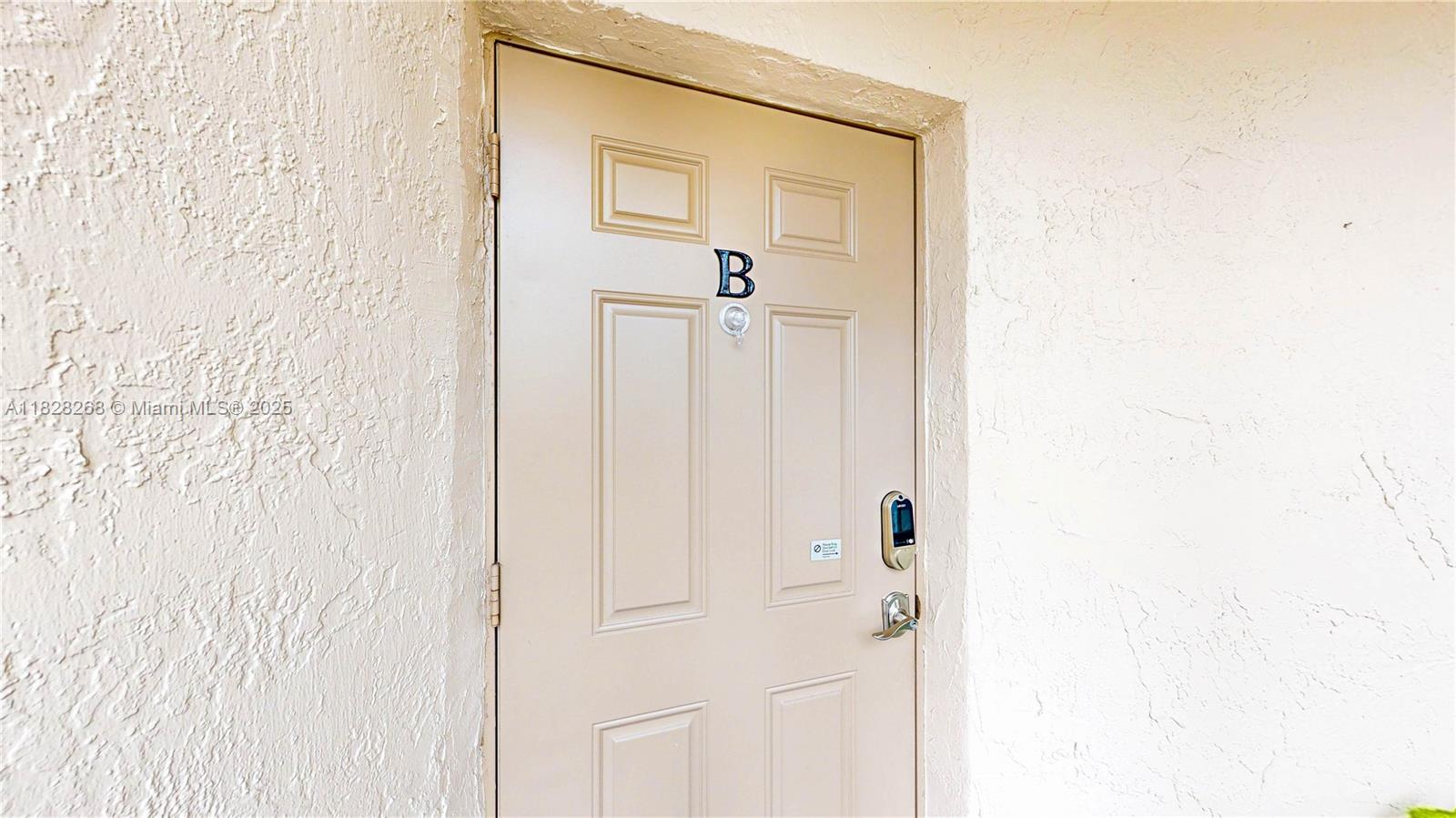 889 Hamilton Dr 889B