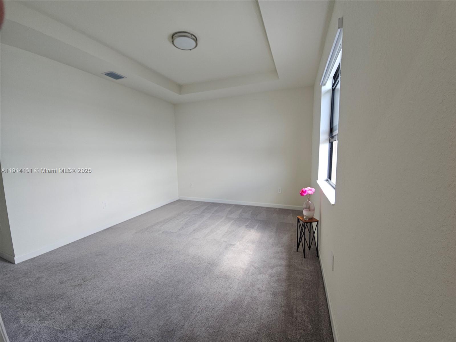 AQUABELLA NORTH - Residential Lease