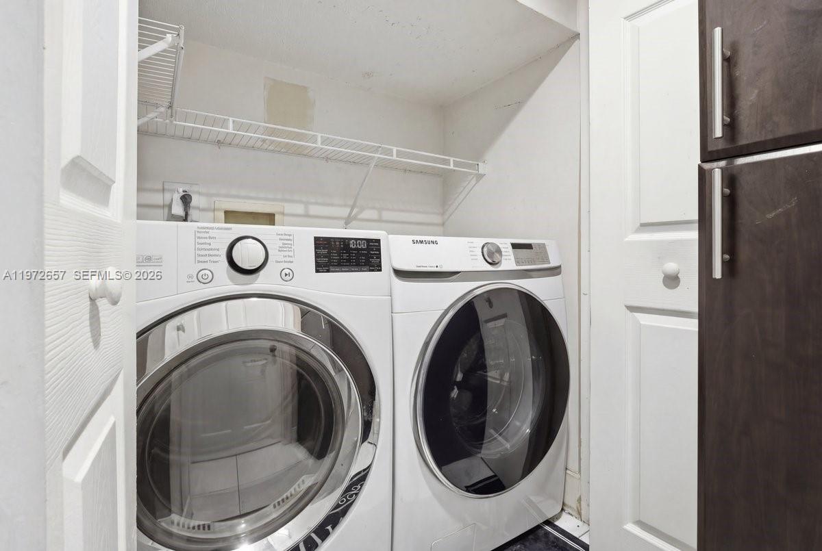 CHAPEL TRAIL II - Residential