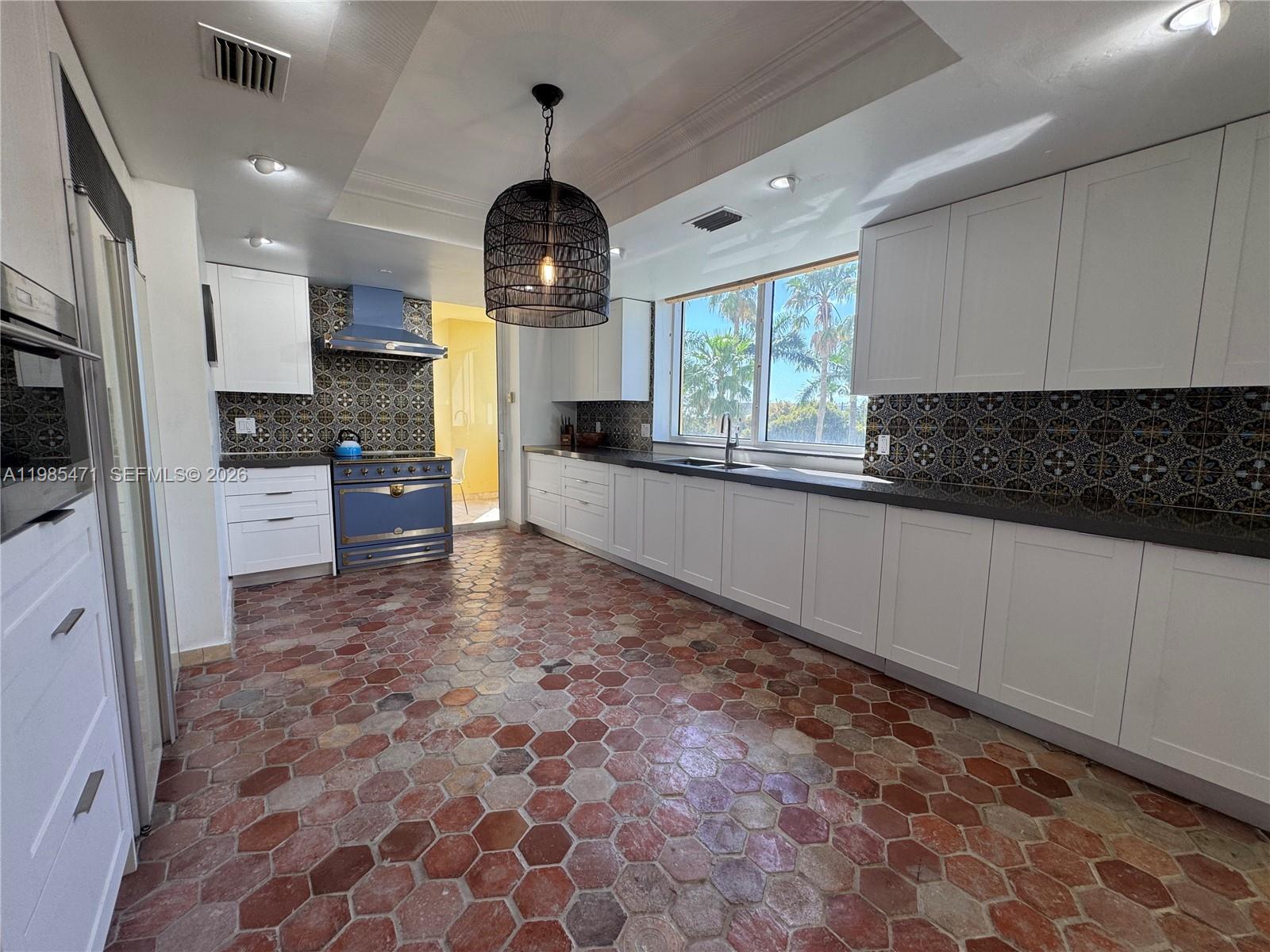 GRAND BAY RESIDENCES COND - Residential Lease