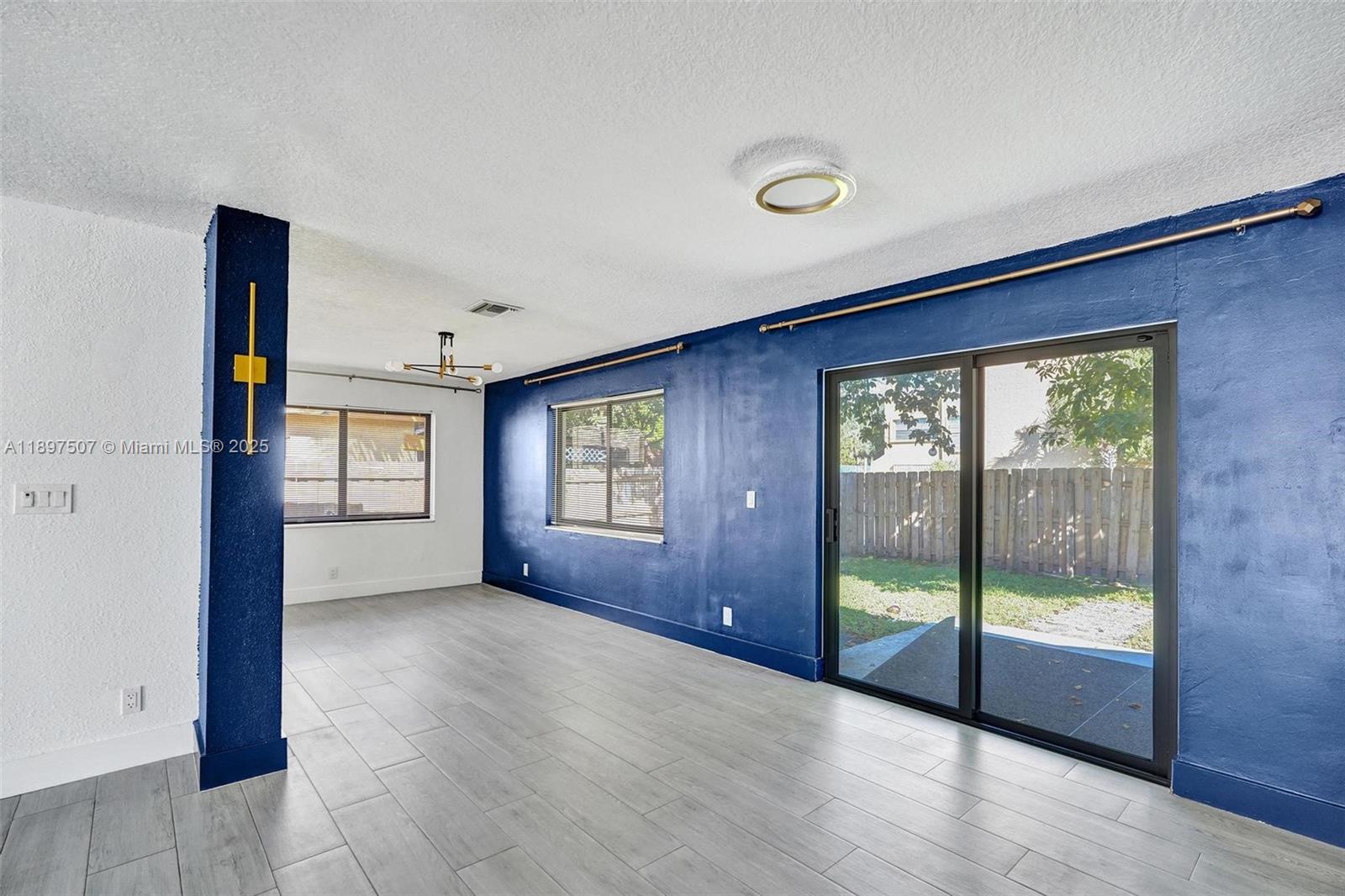 BURNHAM WOODS - Residential Lease