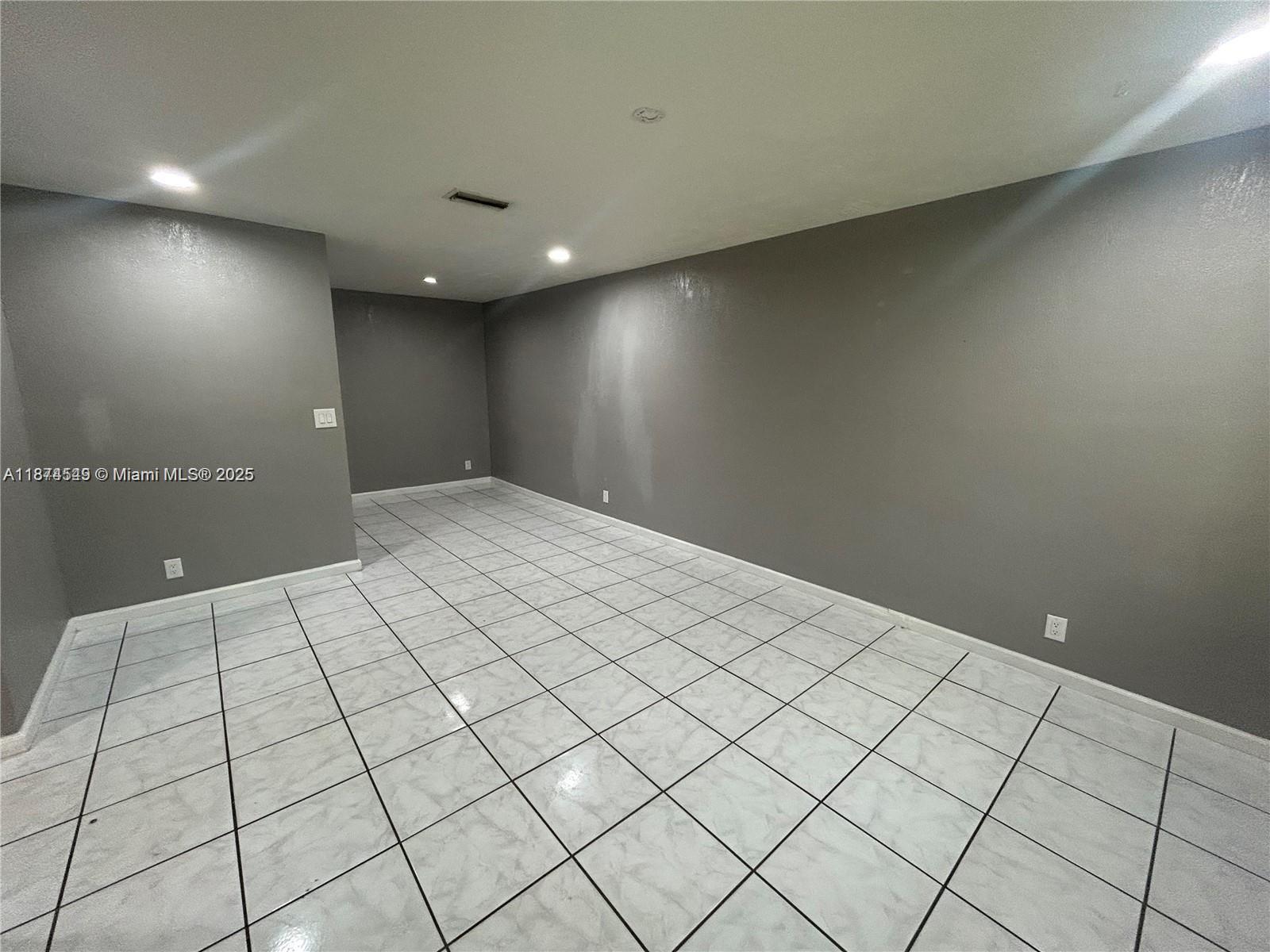 STONEBRIDGE ESTATES - Residential Lease