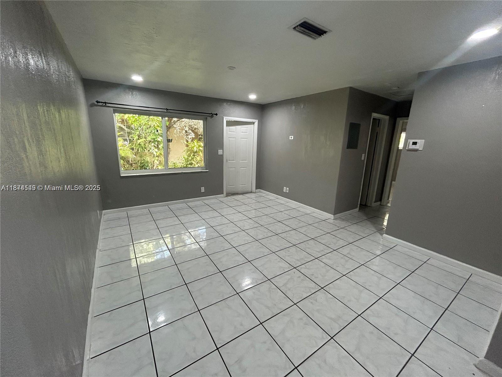 STONEBRIDGE ESTATES - Residential Lease