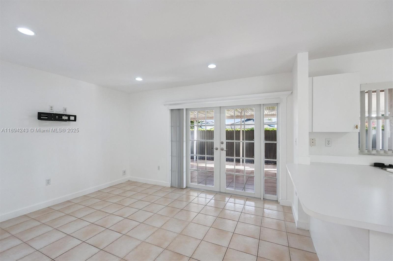 SHOMA HOMES AT TAMIAMI II - Residential