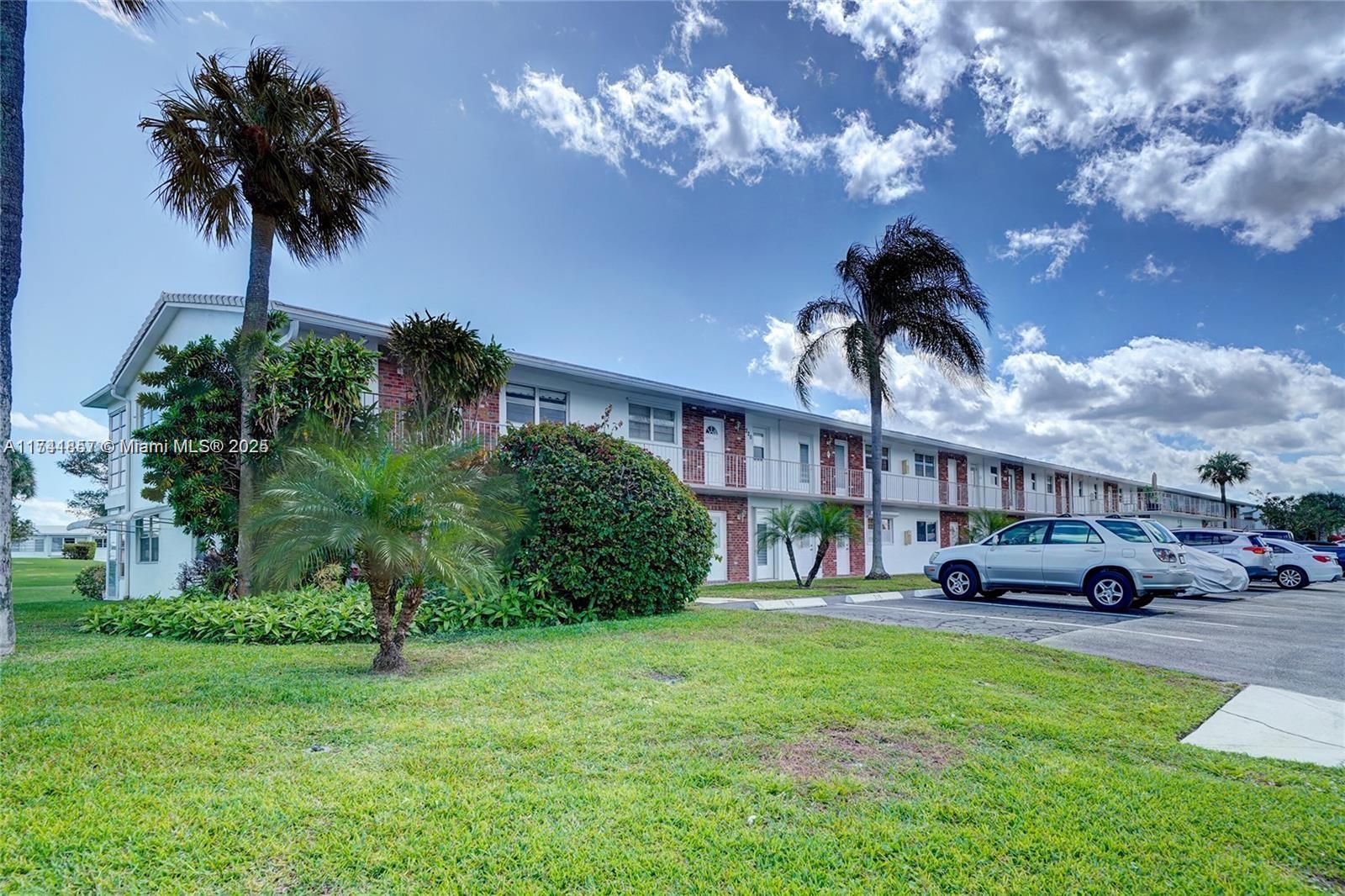 Property for Sale at 2800 W Golf Blvd 219, Pompano Beach, Broward County, Florida - Bedrooms: 2 
Bathrooms: 1  - $165,000