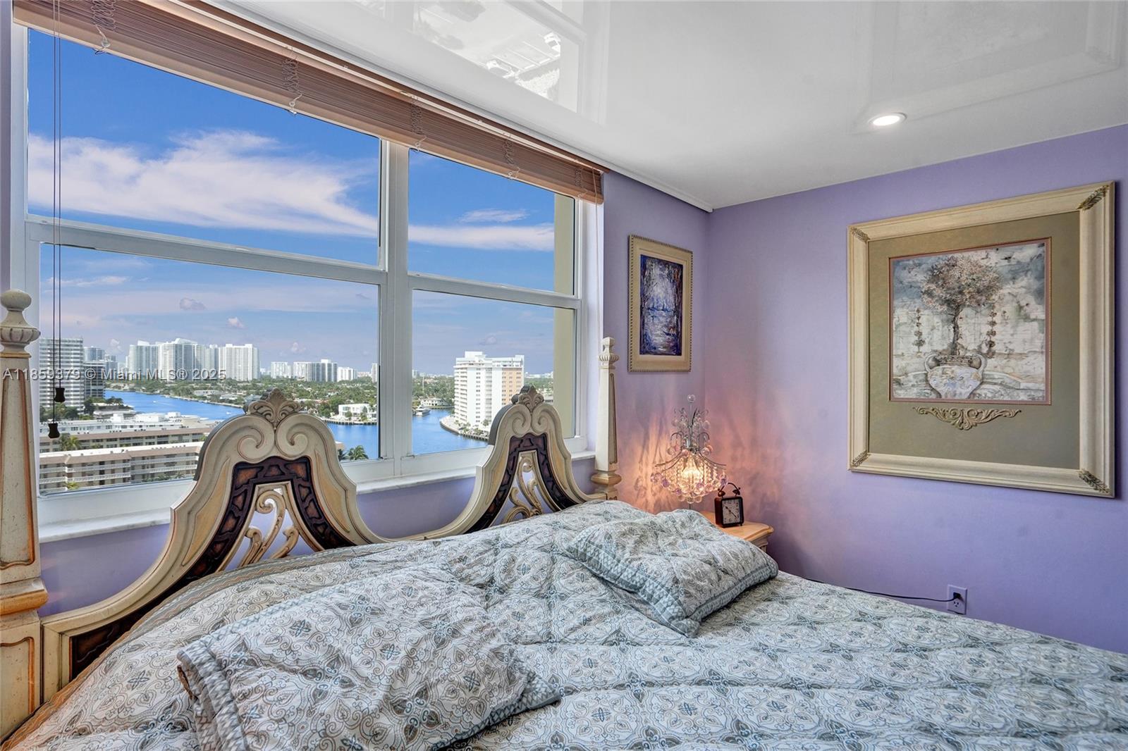 1833 S Ocean Dr 1402