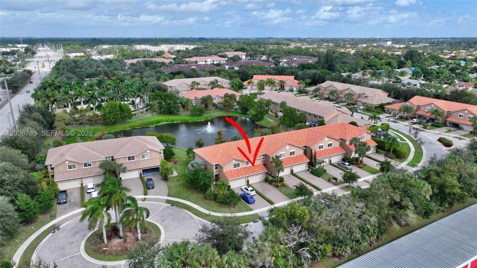 COLONY LAKE - Residential