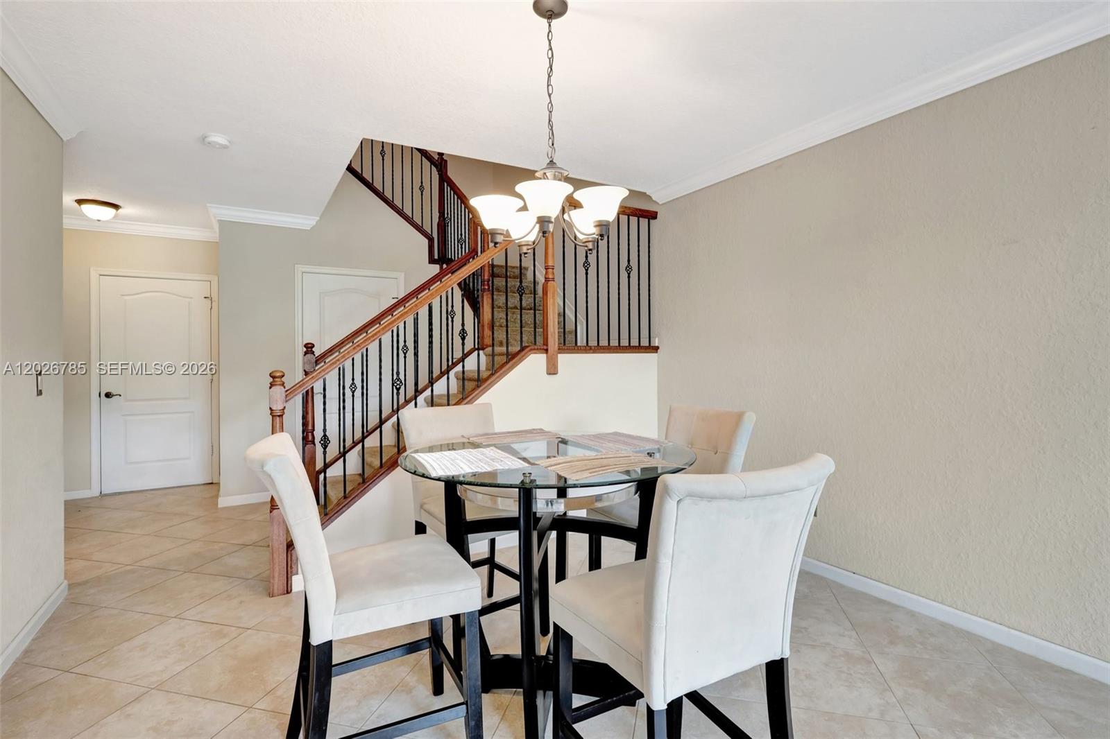COLONY LAKE - Residential
