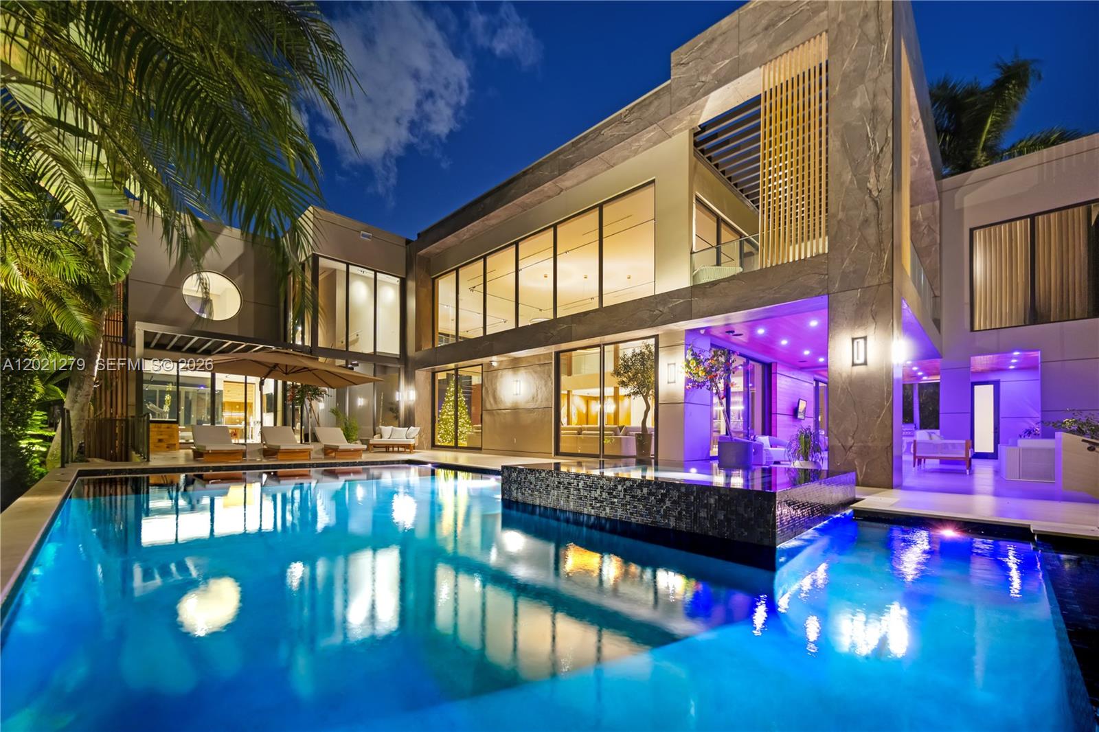 BELLE MEADE ISLAND - Residential